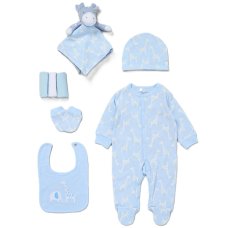 F09748: Baby Boys Giraffe 8 Piece Mesh Bag Gift Set (NB-6 Months)