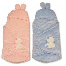 BW-18-0142P: Baby Bear & Hearts Embossed Stars Swaddle