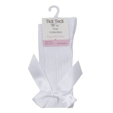 44B845: Baby Girls 1 Pair Cable Knee High Socks With Bow-White